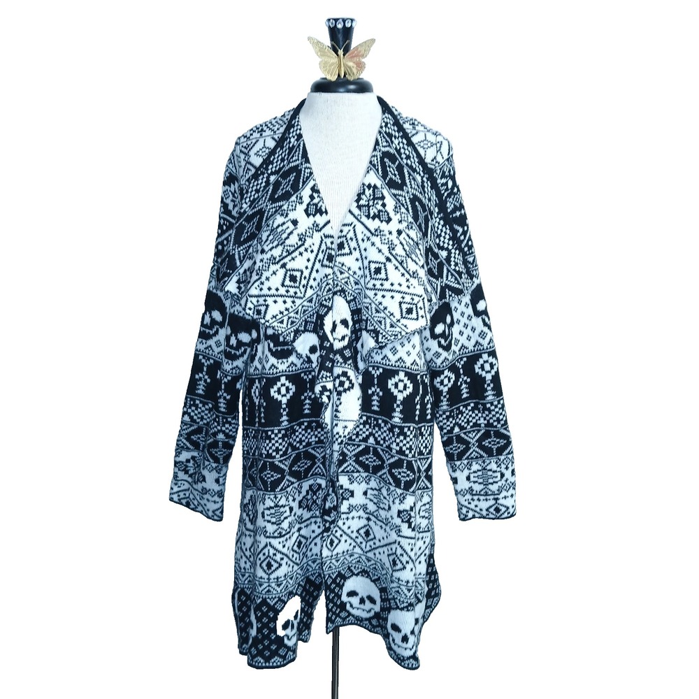 Torrid Women Skull Fair Isle Cardigan Sweater 2X Black White Halloween Nordic